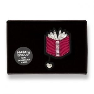 Broche brodée à la main - Livre Rose